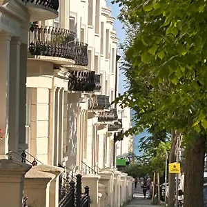Apartment Modern 2-bed Flat Near To Seafront, Brighton